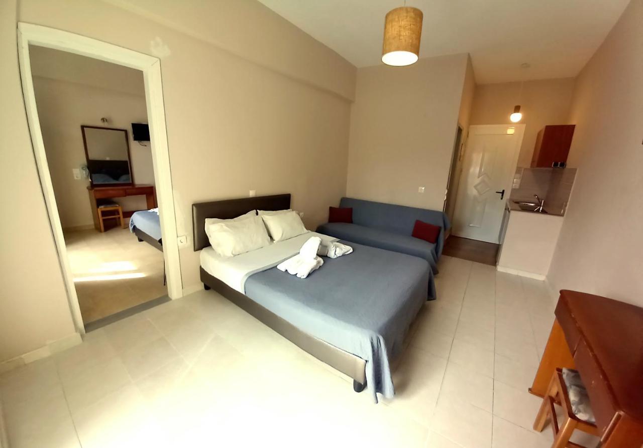 Mare Blu Studios & Suites 拉加纳斯 客房 照片